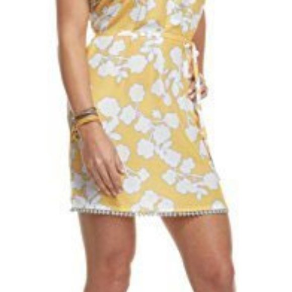 Mud Pie Caroline Yellow One Shoulder Dress, Large - Picture 2 of 2